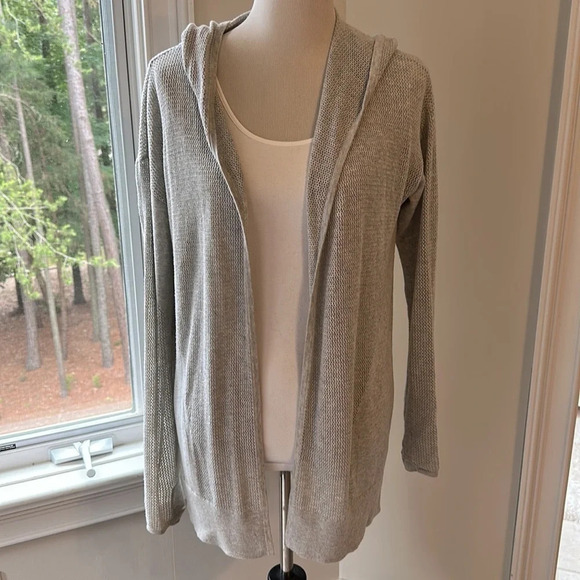 Lululemon Hooded Cardigan Sweater, EUC, Size 8 - Picture 2 of 10